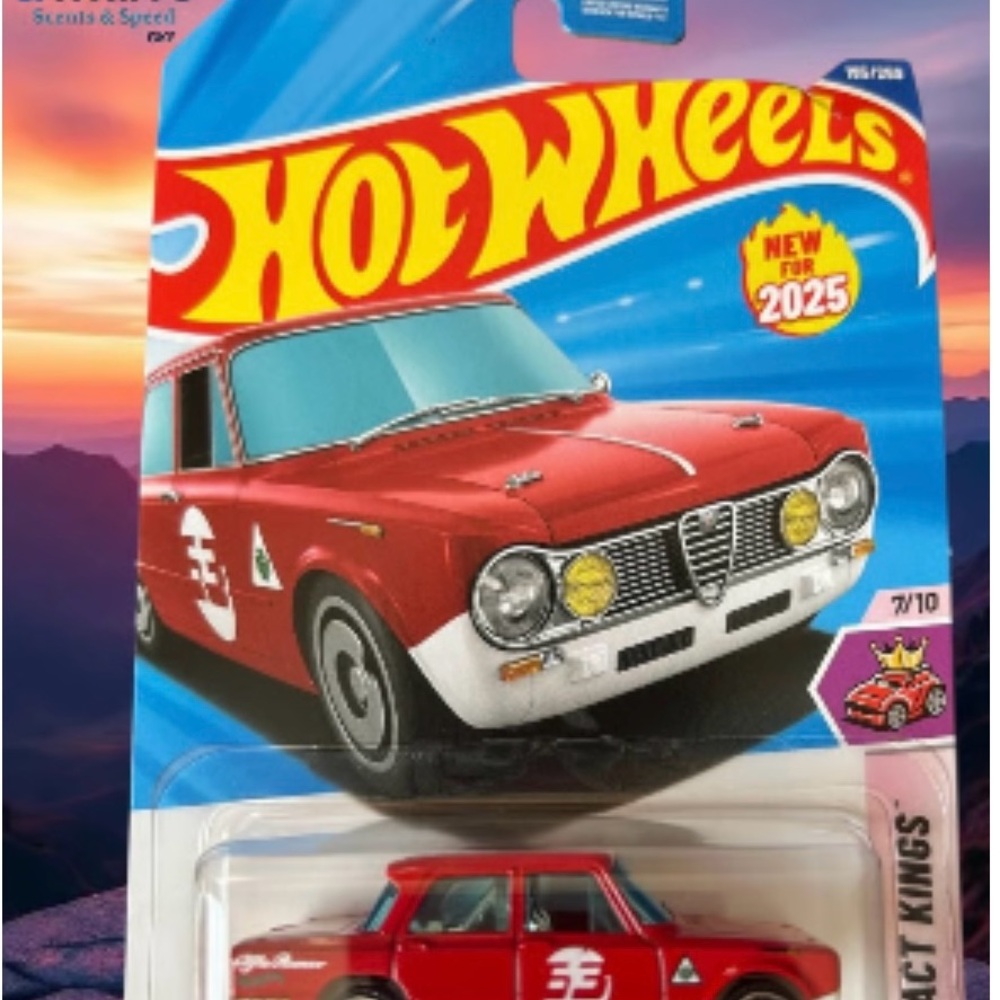 Hot Wheels Alfa Romeo Giulia TI Super – Compact Kings Series 7/10 (#195/250)